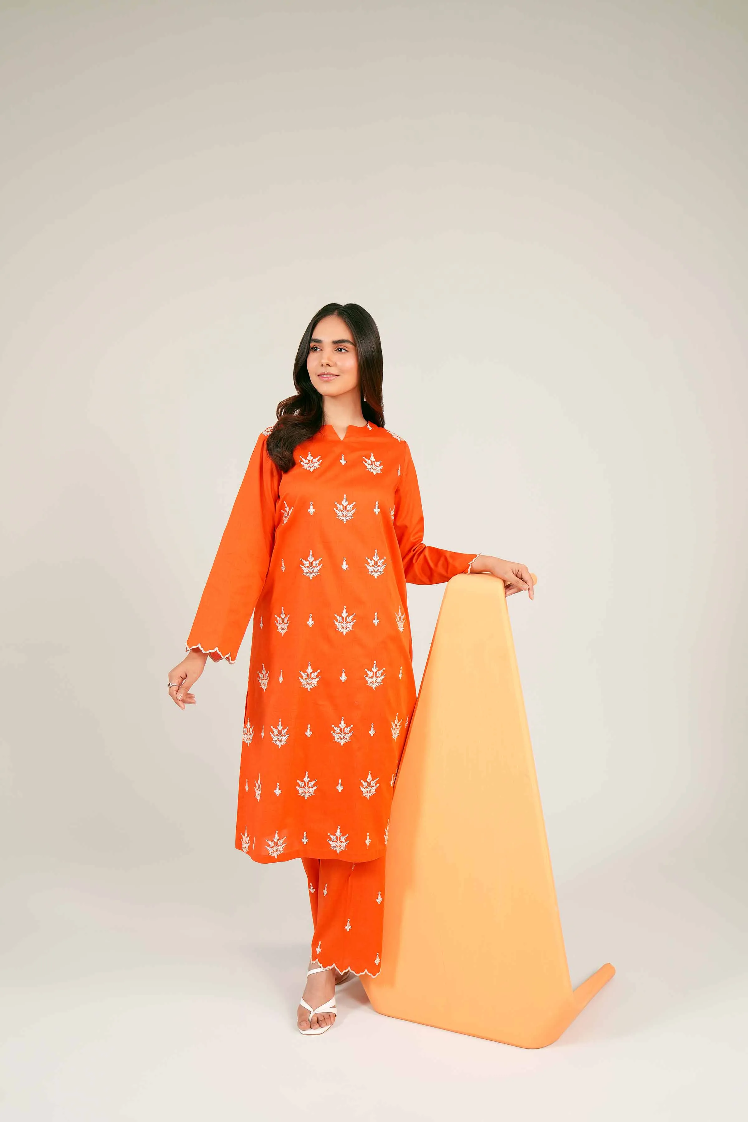 2 Piece - Embroidered Suit - PE24-60