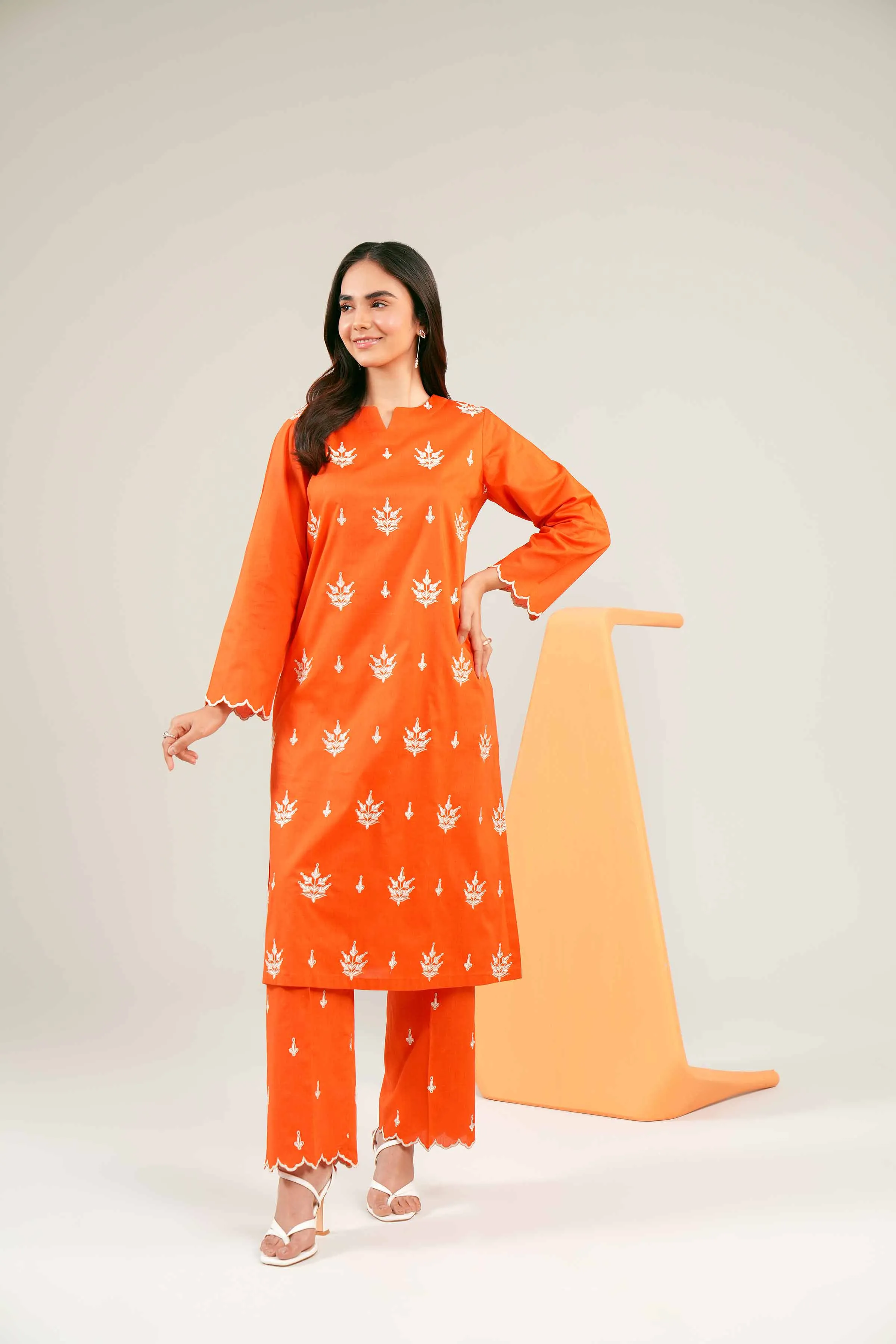 2 Piece - Embroidered Suit - PE24-60