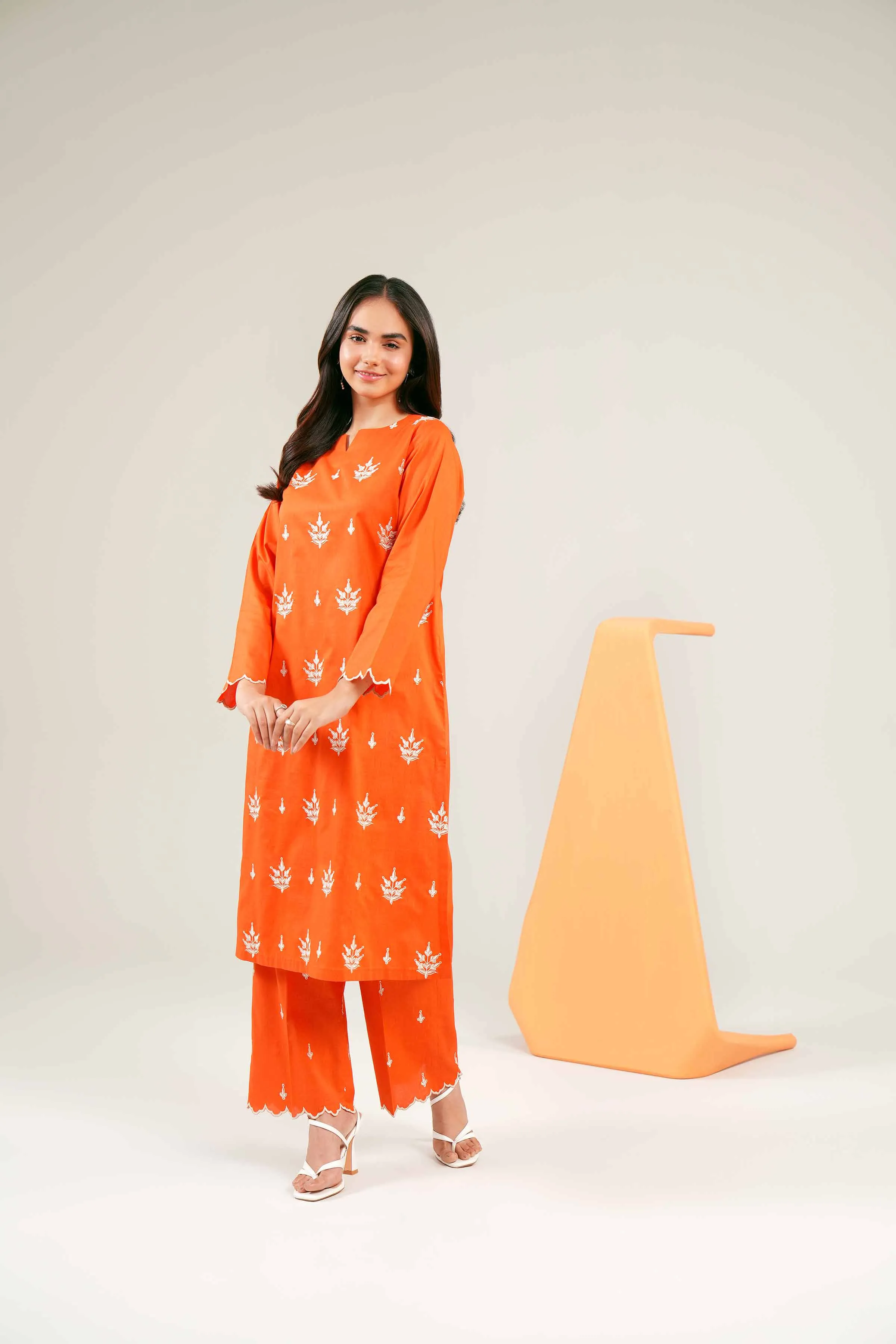 2 Piece - Embroidered Suit - PE24-60