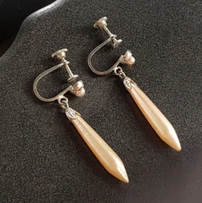 Earring Pearl Antique