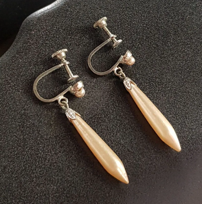 Earring Pearl Antique
