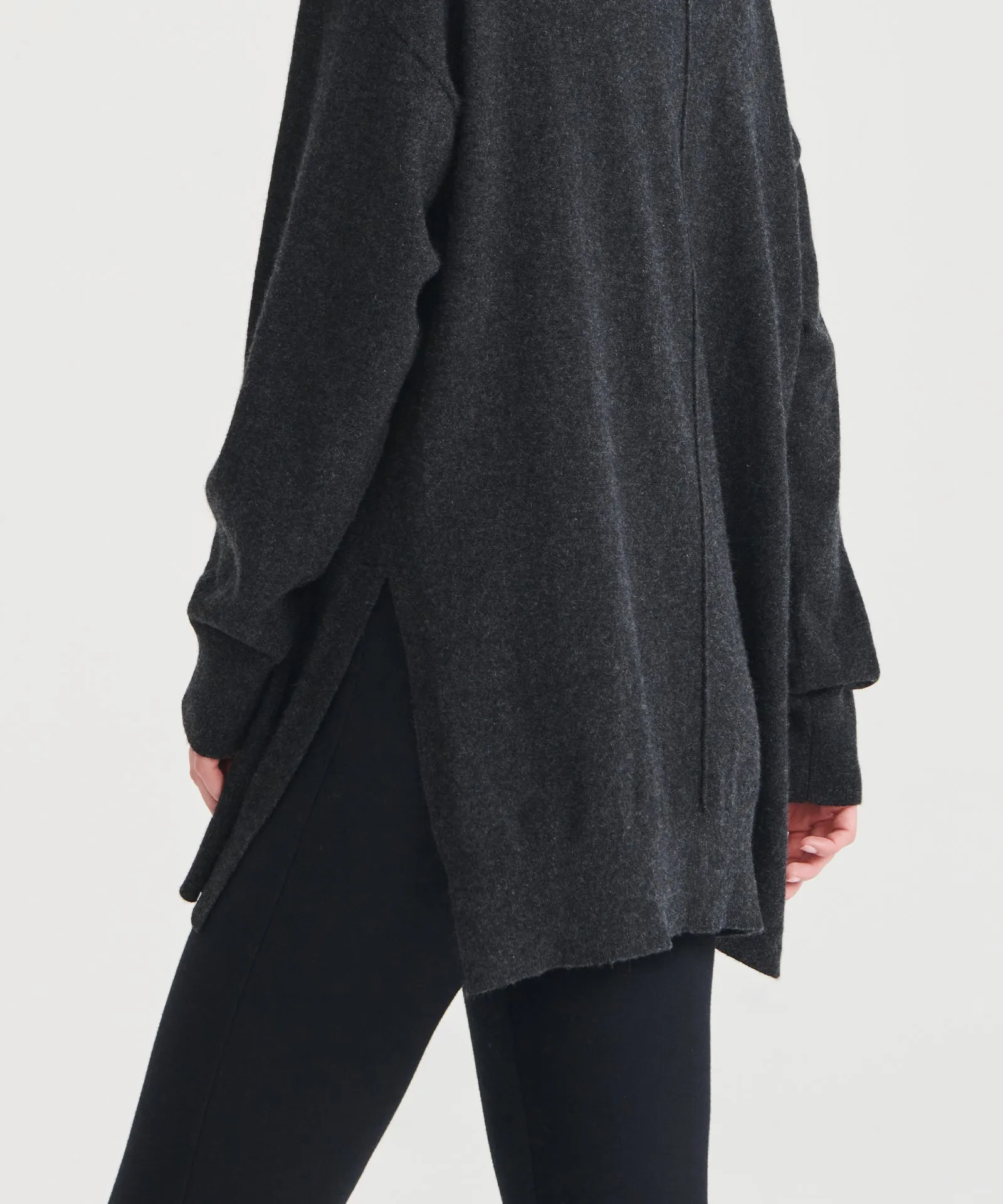 Luxuriously Soft Washable Cashmere Turtleneck Tunic for Effortless Elegance